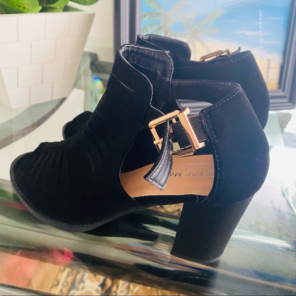 Caged Block Heel Sandals - Picture 10 of 16